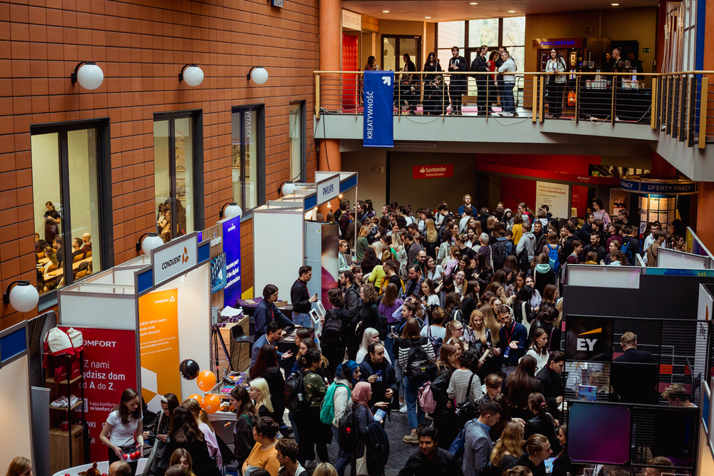 participants of the job fair at the University of Lodz